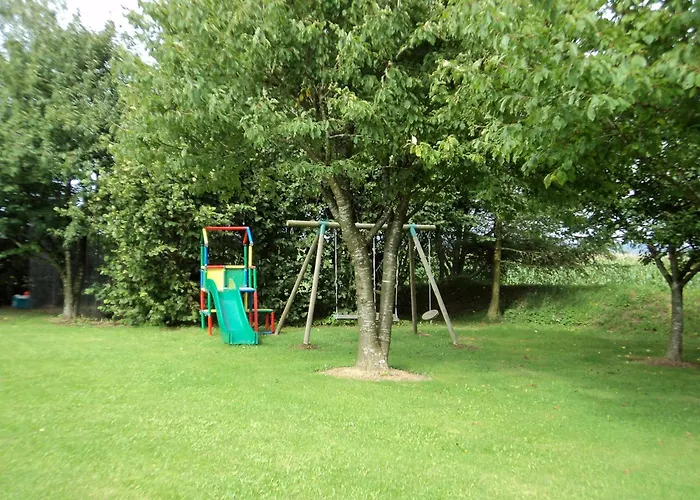 Oda ve Kahvaltı La Niouche 3*